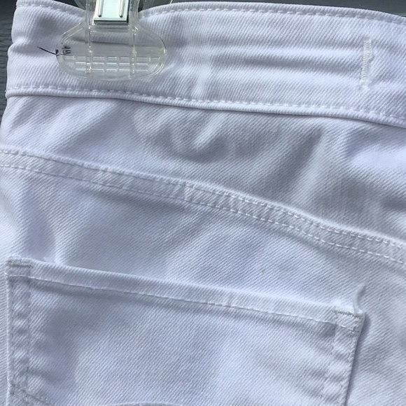 Abercrombie & Fitch White Denim Skinny Jeans Size 2/26 - Picture 9 of 9